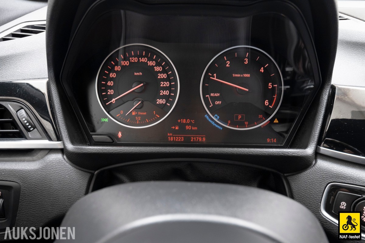2017 BMW X1 xDrive20d M-SPORT HUD KAMERA LED NAVI SKINN