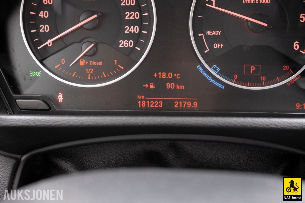 2017 BMW X1 xDrive20d M-SPORT HUD KAMERA LED NAVI SKINN