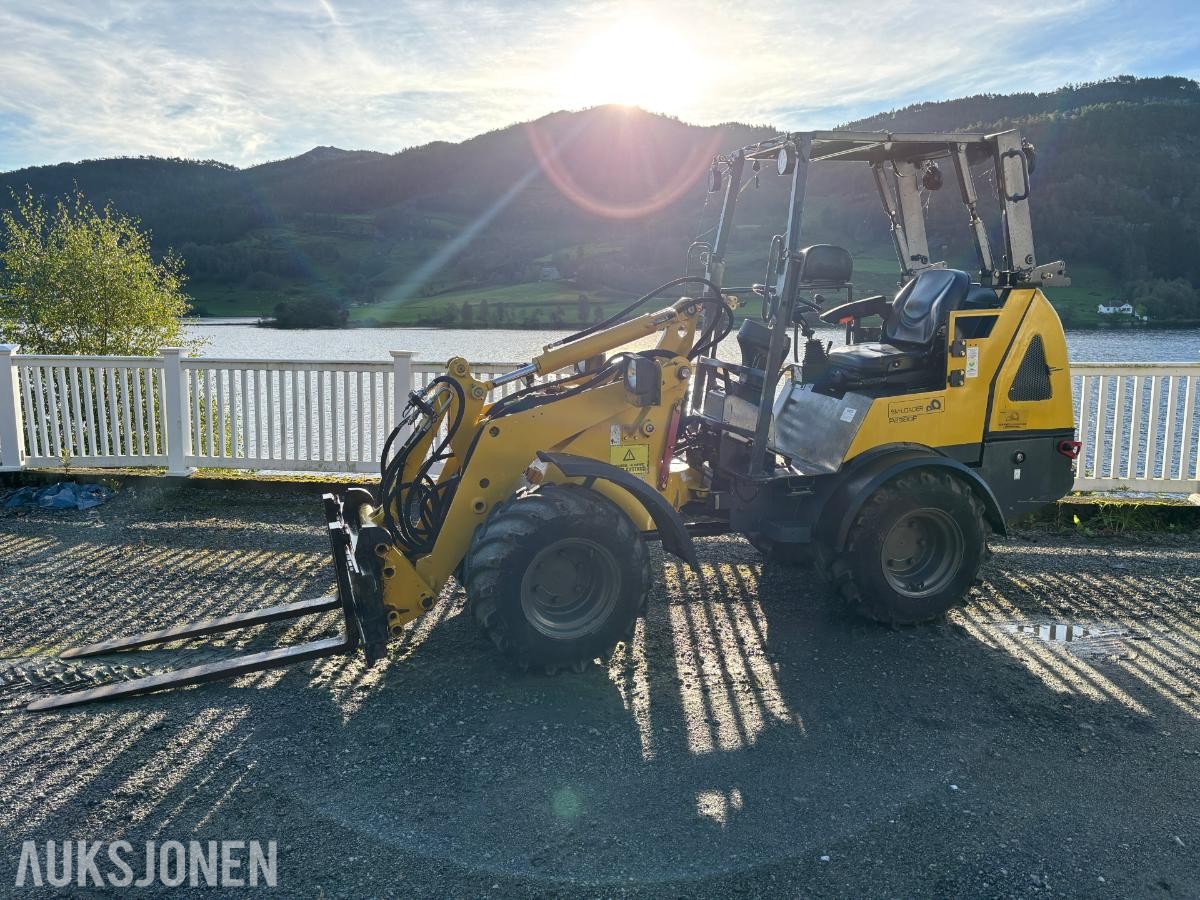 2020 SM Loader 2380F Hjullaster – Industriversjon – 433 timer
