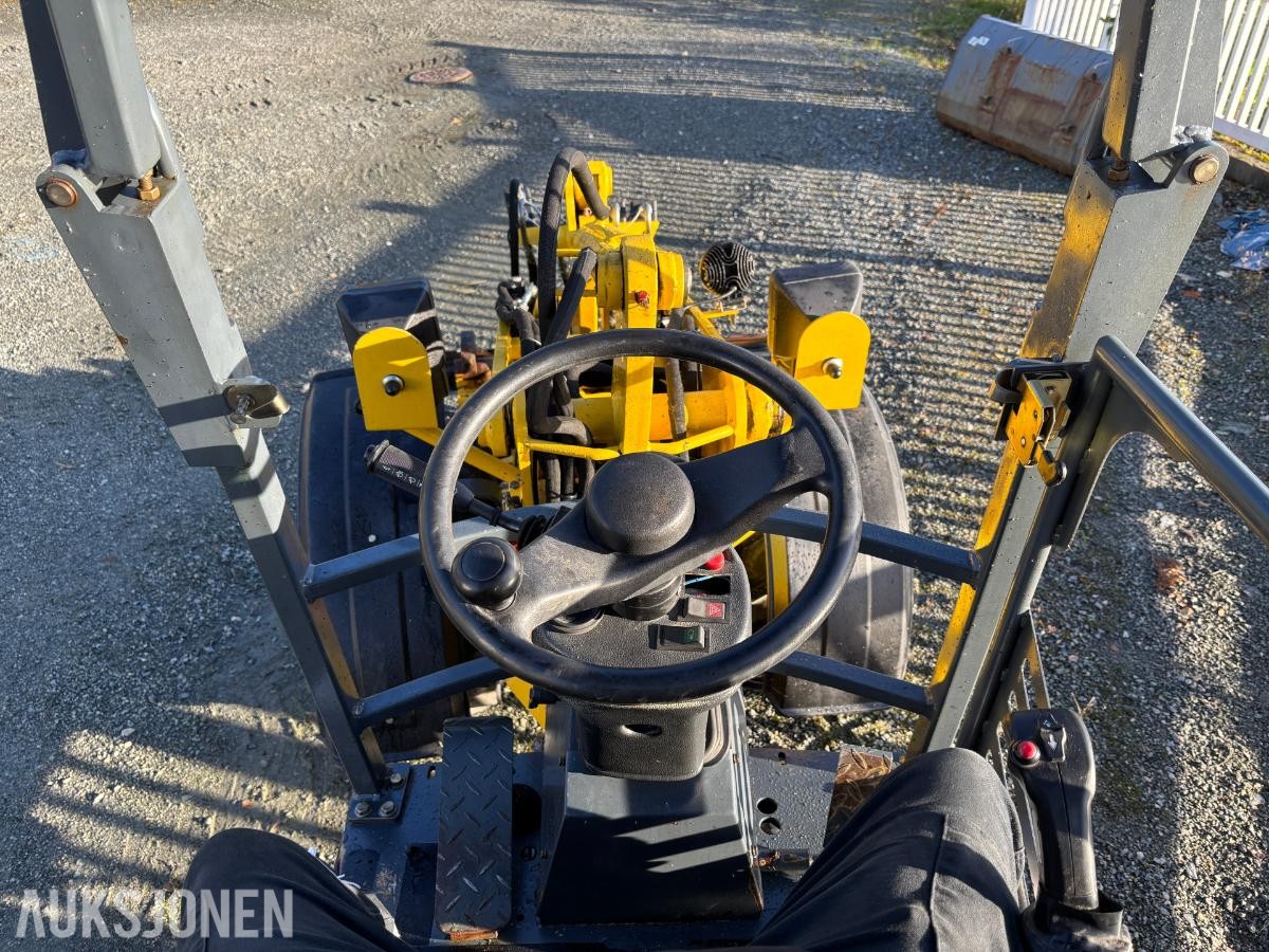 2020 SM Loader 2380F Hjullaster – Industriversjon – 433 timer