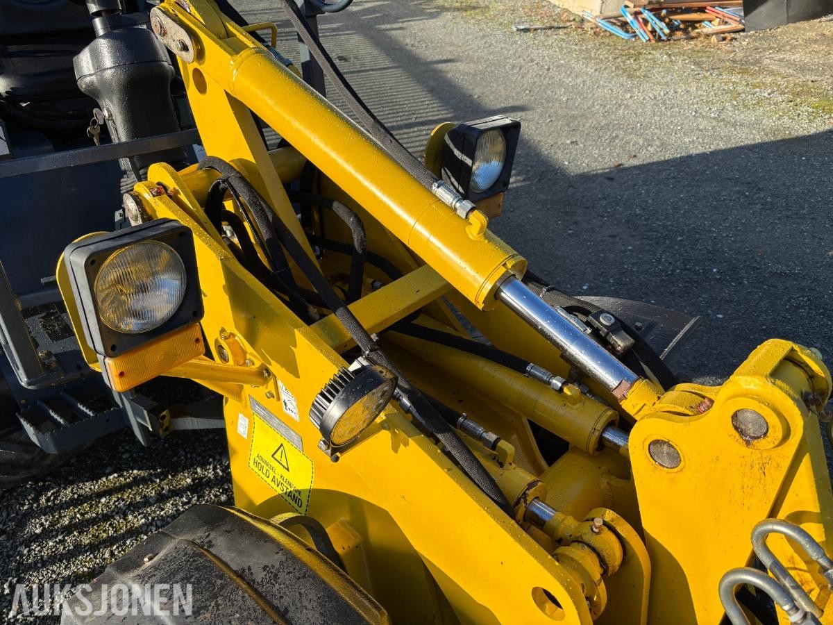 2020 SM Loader 2380F Hjullaster – Industriversjon – 433 timer