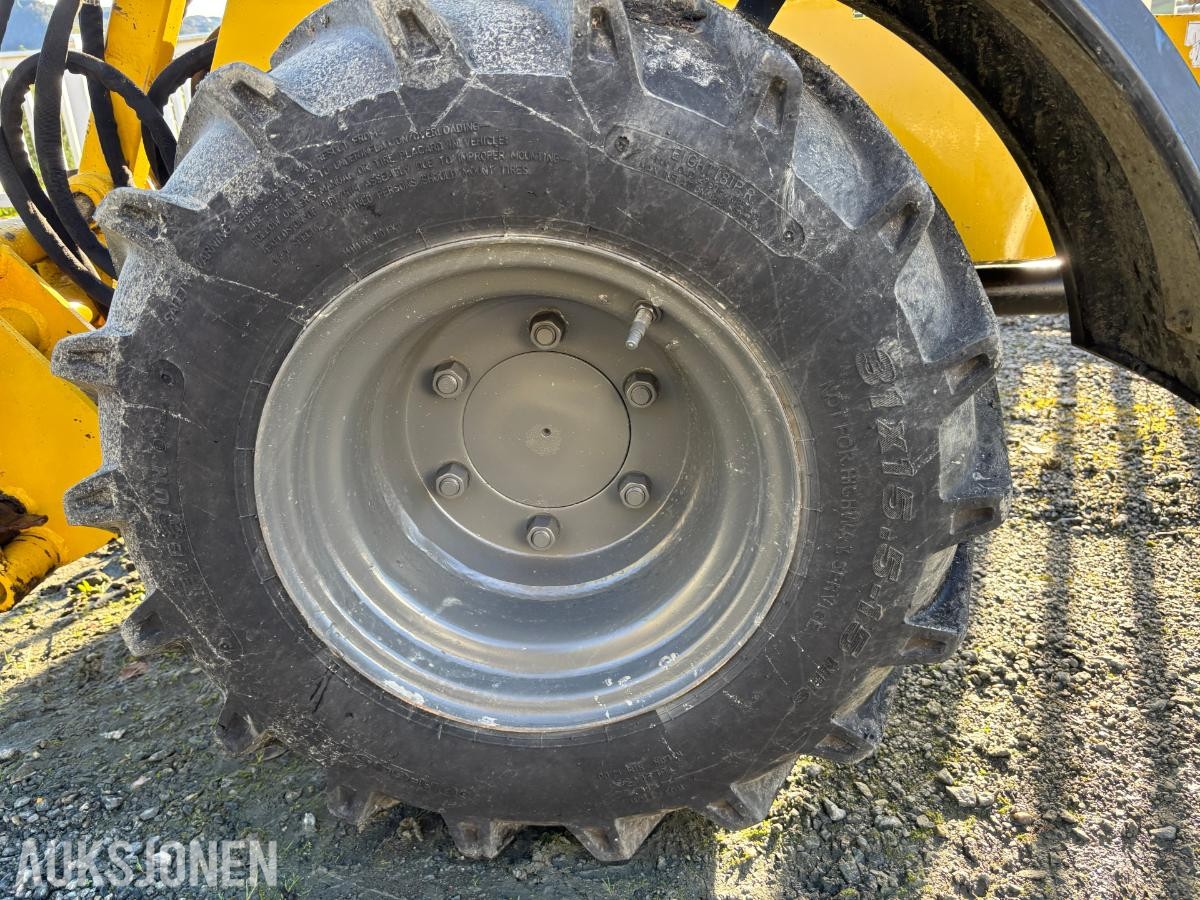 2020 SM Loader 2380F Hjullaster – Industriversjon – 433 timer