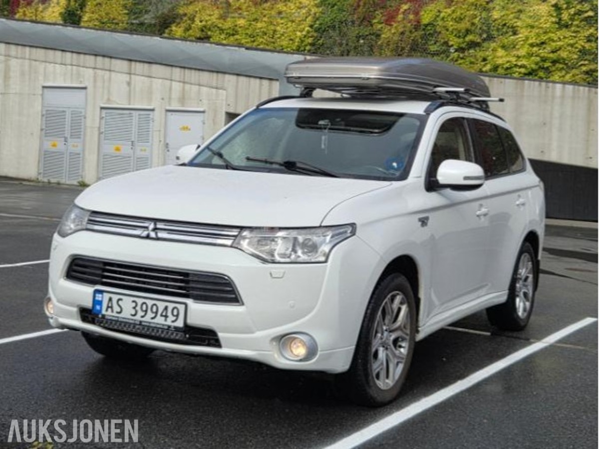 2014 Mitsubishi Outlander PHEV 2.0 Plug-in Hybrid 164 4WD Cruisekontroll, Ryggekamera