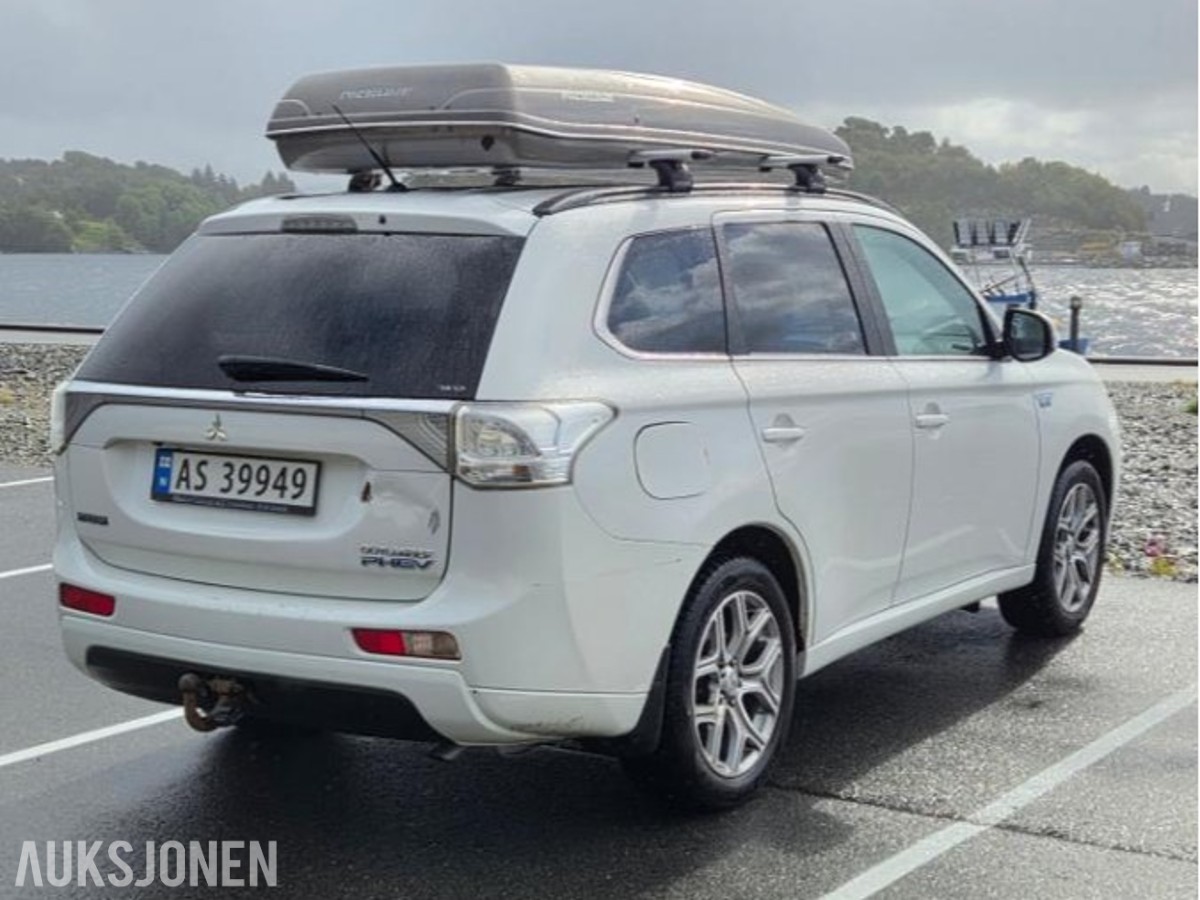 2014 Mitsubishi Outlander PHEV 2.0 Plug-in Hybrid 164 4WD Cruisekontroll, Ryggekamera