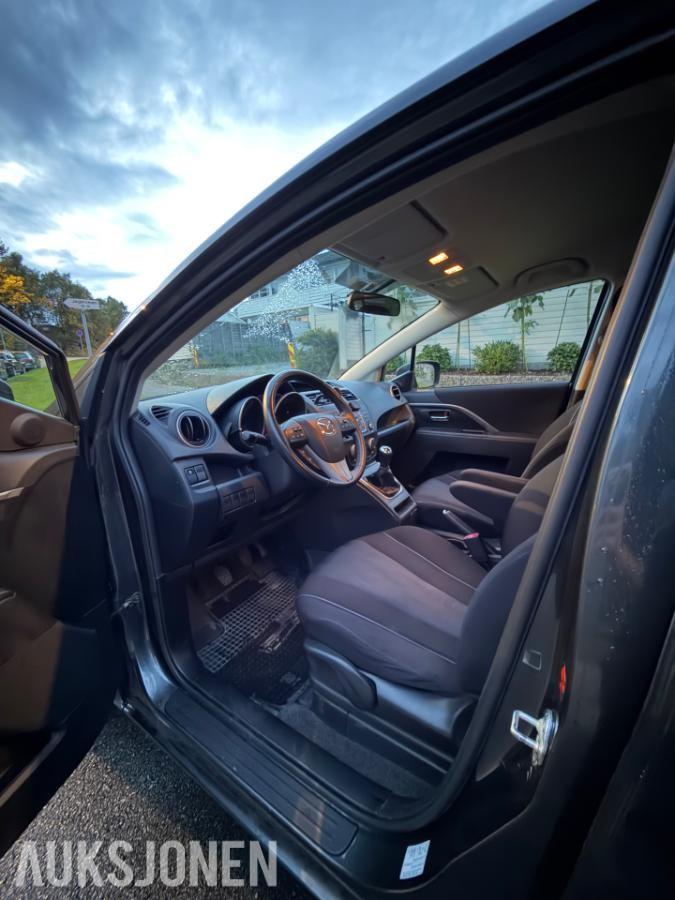 2011 Mazda 5 1.6 Diesel 116hk 7-seter S+V dekk