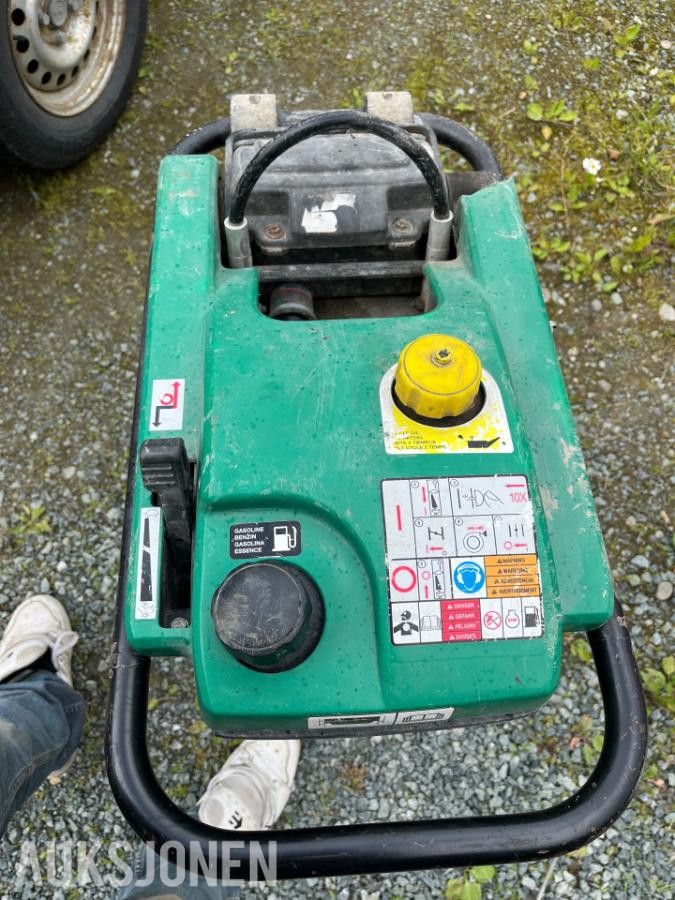 2008 Wacker Neuson BS60