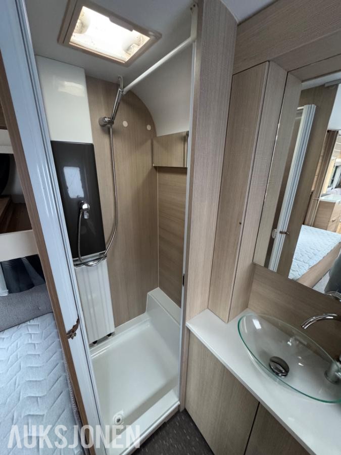 2015 CAmpingvogn - Adria Adora 572UT