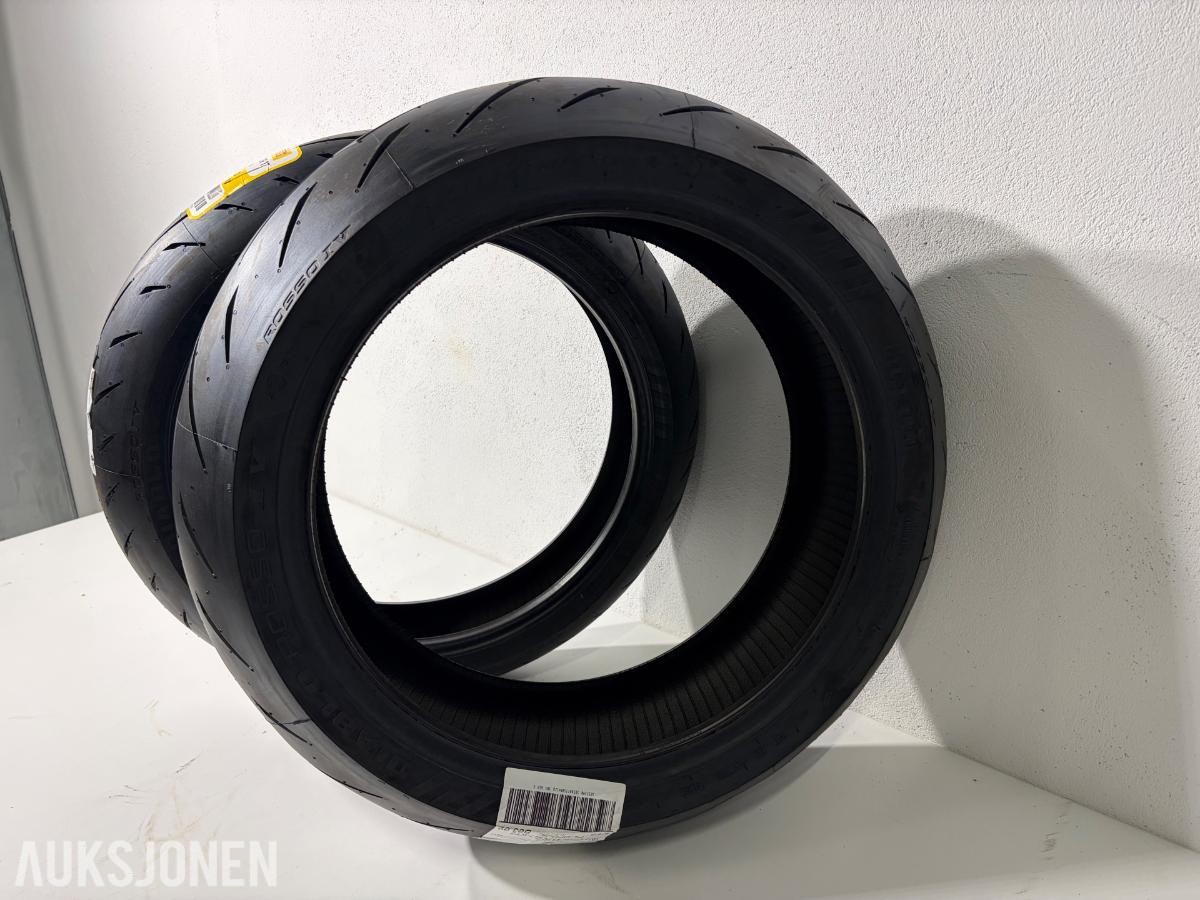 2025 Pirelli Diablo Rosso motorsykkeldekk