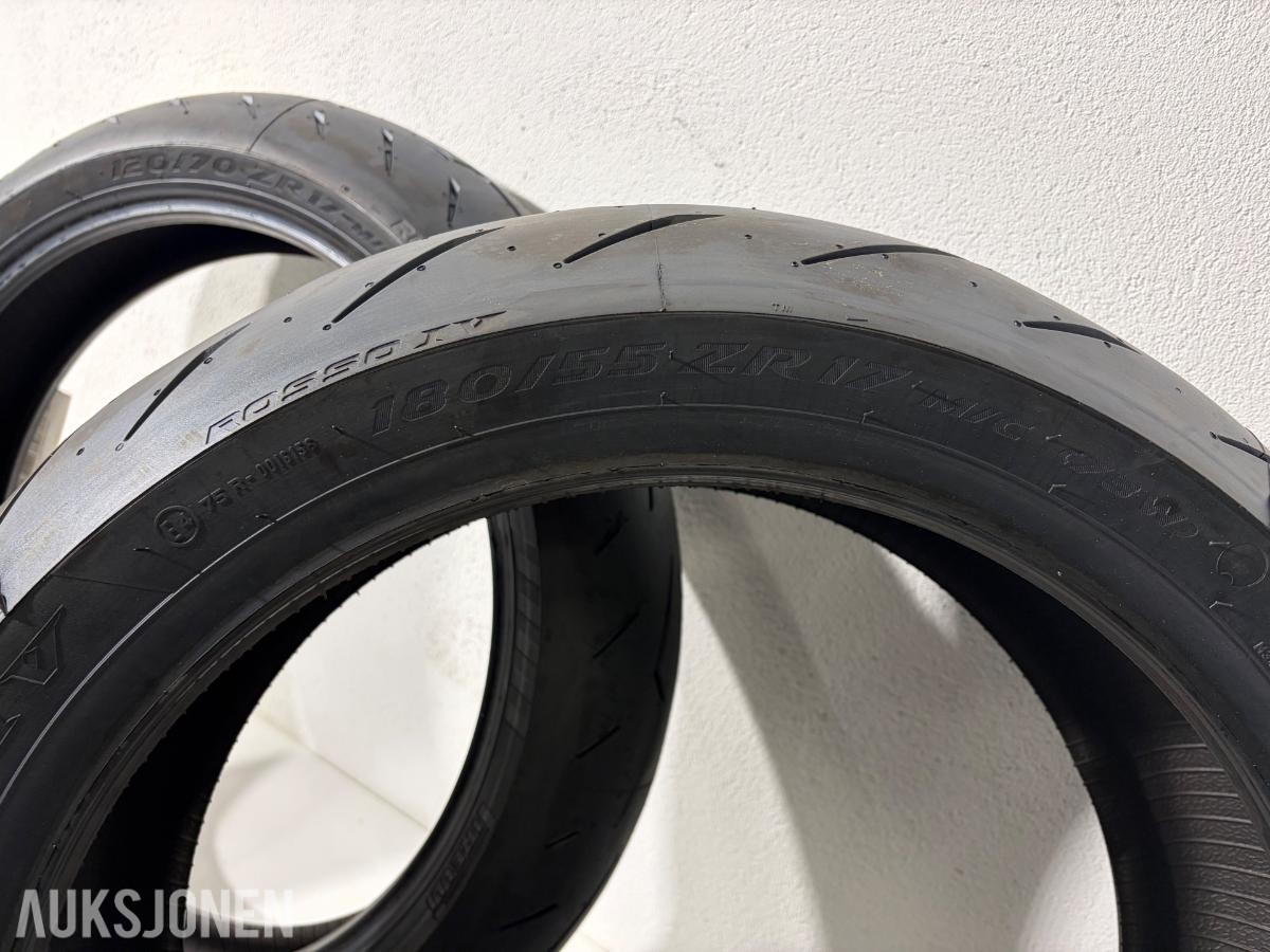 2025 Pirelli Diablo Rosso motorsykkeldekk
