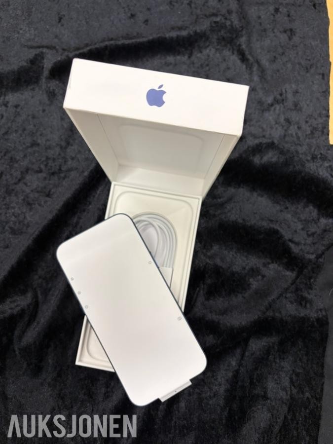 TOLLAUKSJON Iphone 17 pro