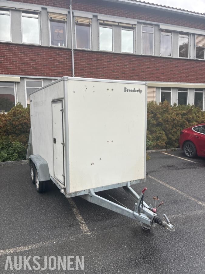 2000 Brenderup Skaphenger med 1305 kg nyttelast