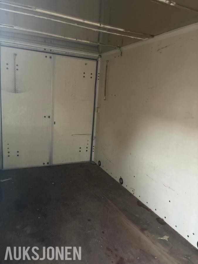 2000 Brenderup Skaphenger med 1305 kg nyttelast