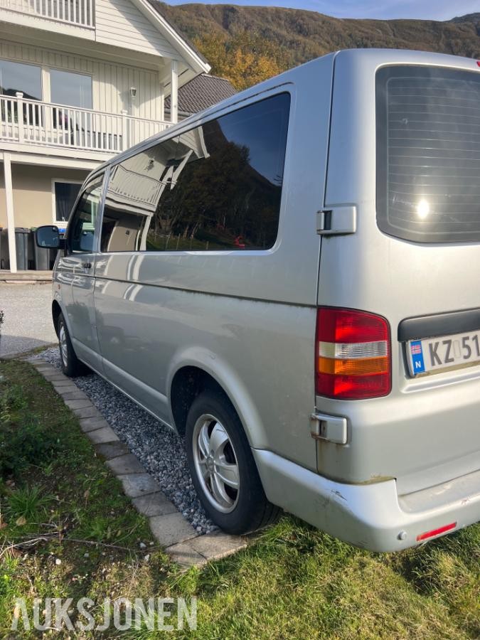 2004 Volkswagen Transporter 1.9 Diesel, 8 seter, Reparasjonsobjekt