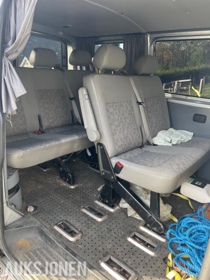 2004 Volkswagen Transporter 1.9 Diesel, 8 seter, Reparasjonsobjekt
