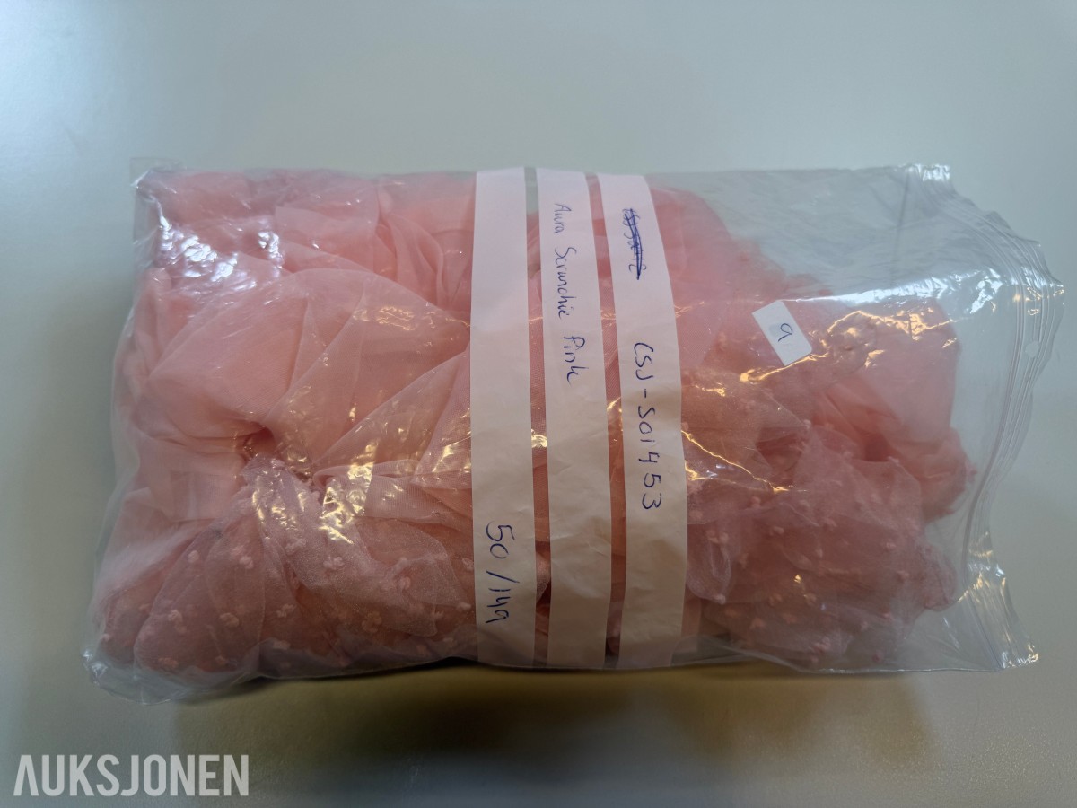 Stort parti scrunchies og hårklyper ca 300 stk