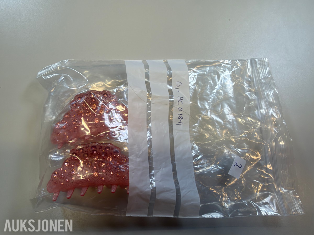 Stort parti scrunchies og hårklyper ca 300 stk