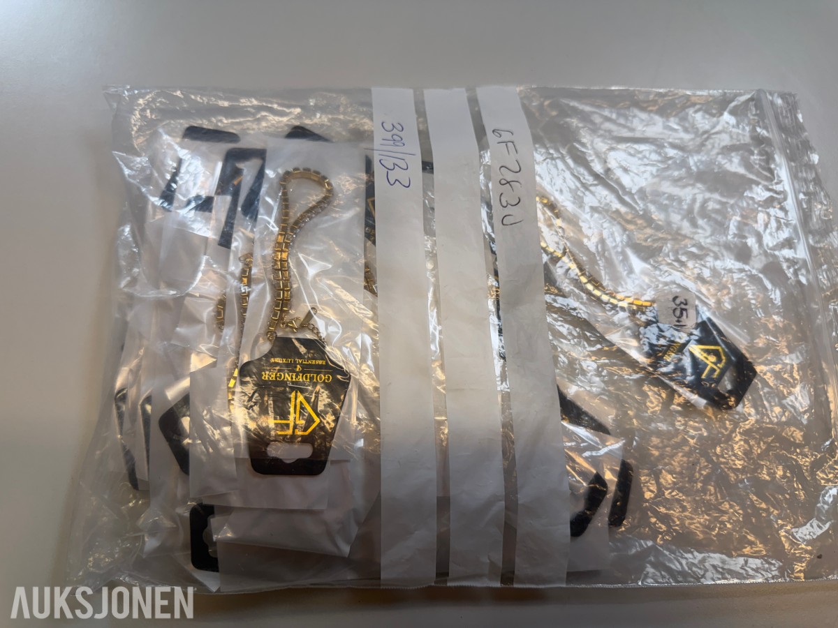 Ca 1200 stk smykker - halskjeder, armbånd og øredobber