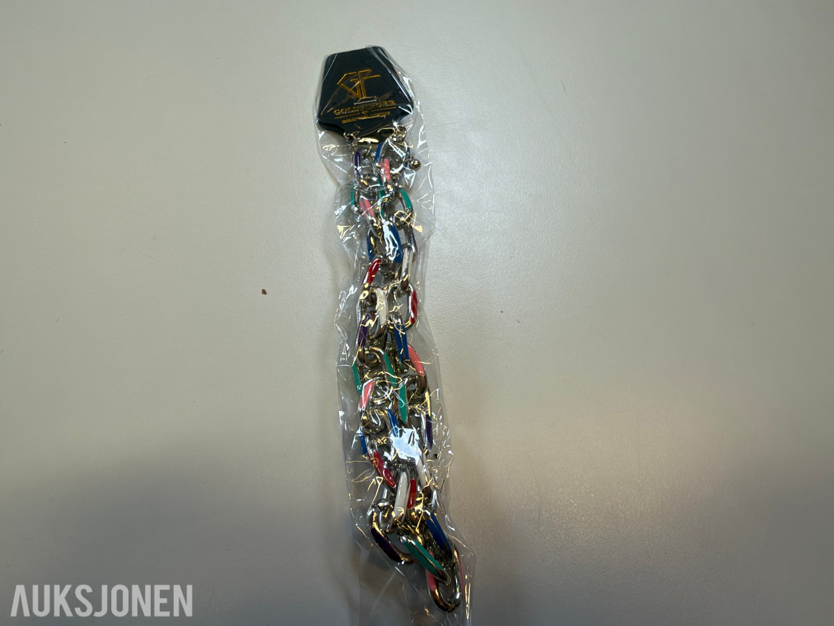 Ca 1200 stk smykker - halskjeder, armbånd og øredobber