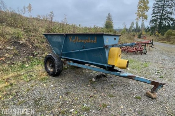 1975 Kyllingstad Guffen Møkkspreder *Ingen minstepris*