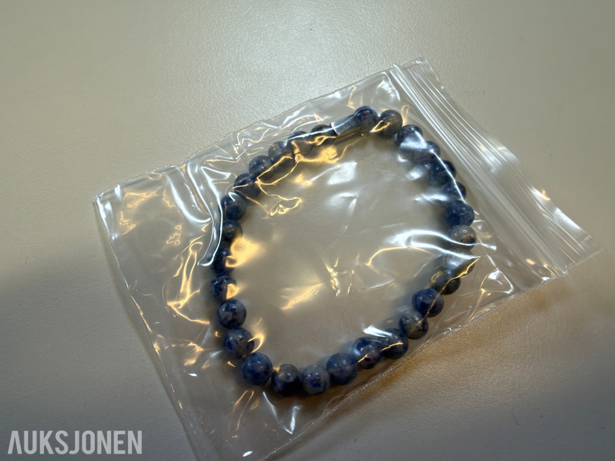 Ca 620 stk armbånd i ulike farger og utførelser
