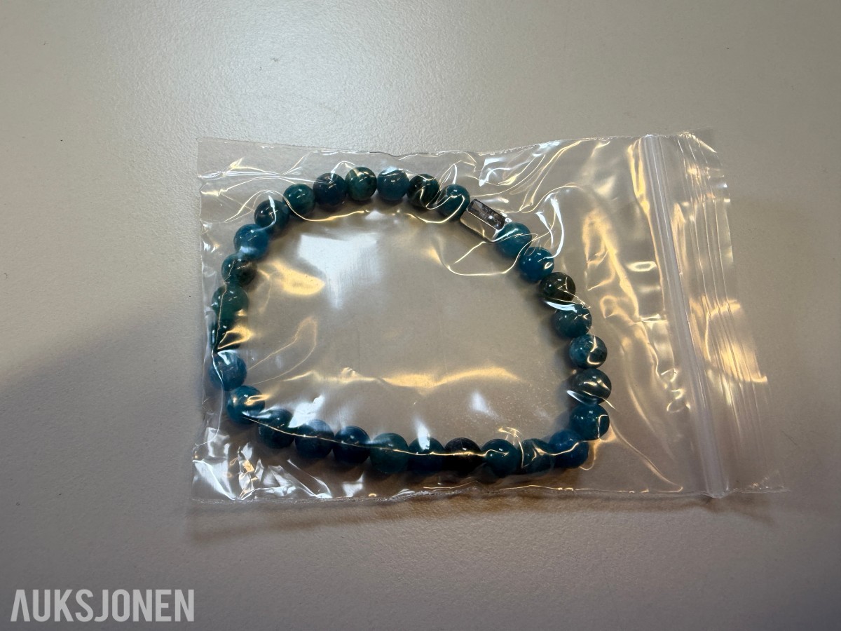 Ca 620 stk armbånd i ulike farger og utførelser