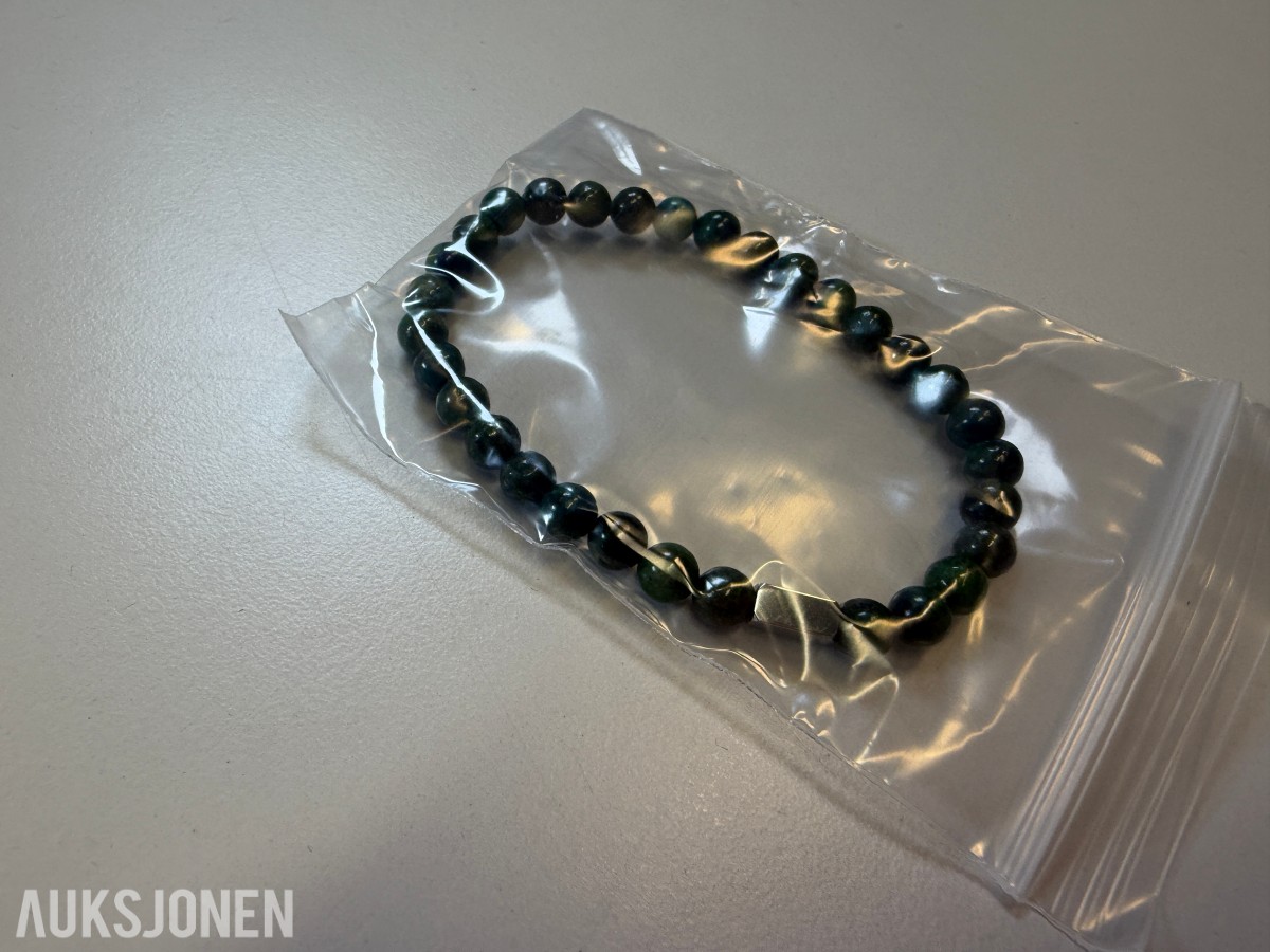 Ca 620 stk armbånd i ulike farger og utførelser