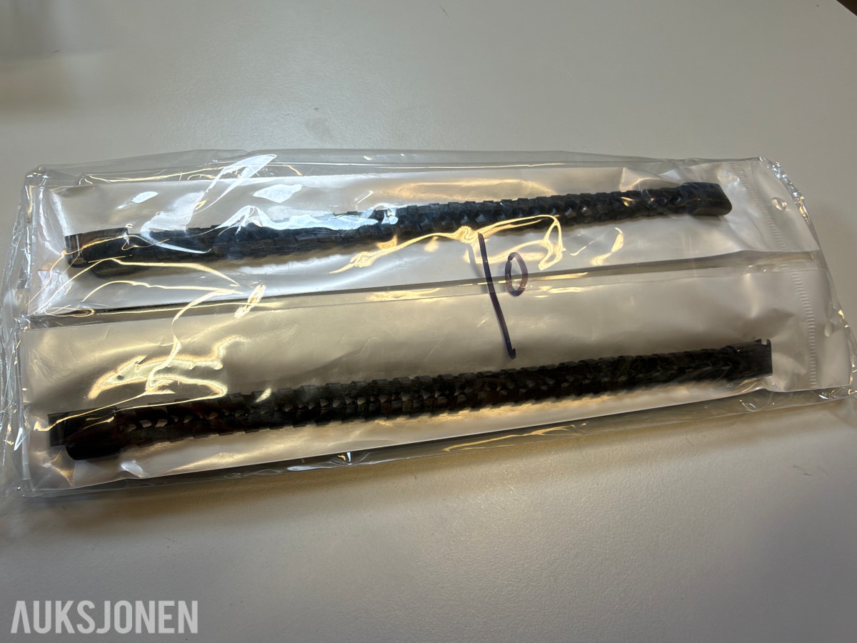 Stort parti ca 200 stk armbånd, halskjeder og smykkedeler