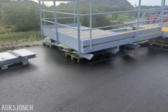 2025 container repo og trapp custom