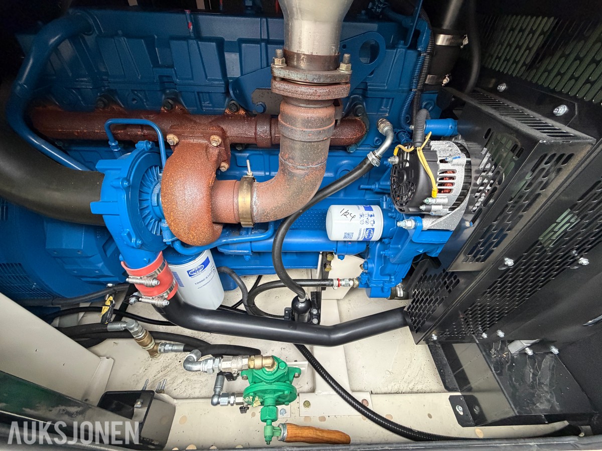 FG WILSON P275H-2 DIESELAGGREGAT 275 KVA / 220 KW