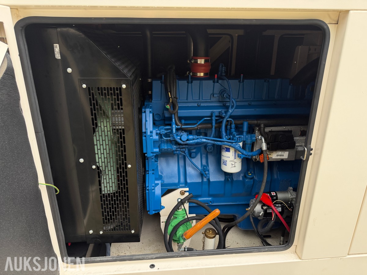 FG WILSON P275H-2 DIESELAGGREGAT 275 KVA / 220 KW