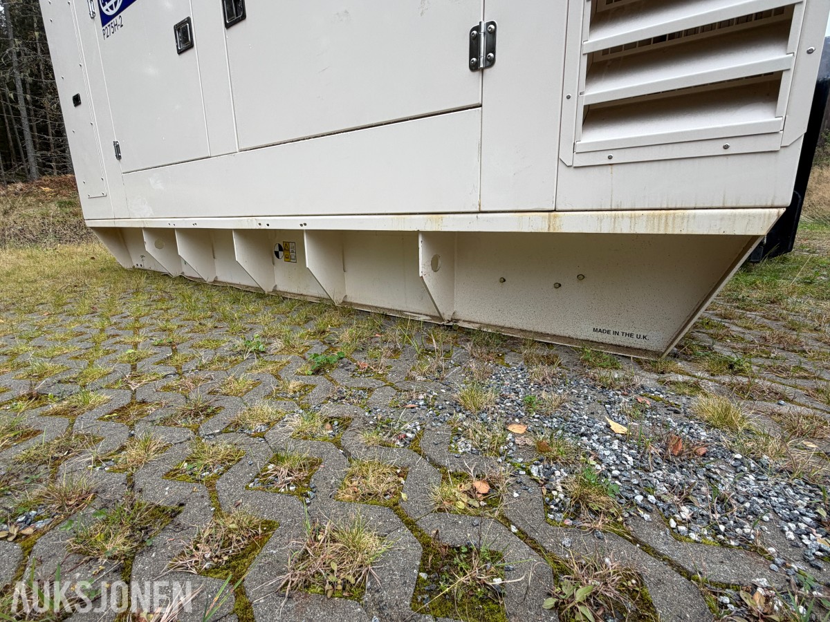FG WILSON P275H-2 DIESELAGGREGAT 275 KVA / 220 KW