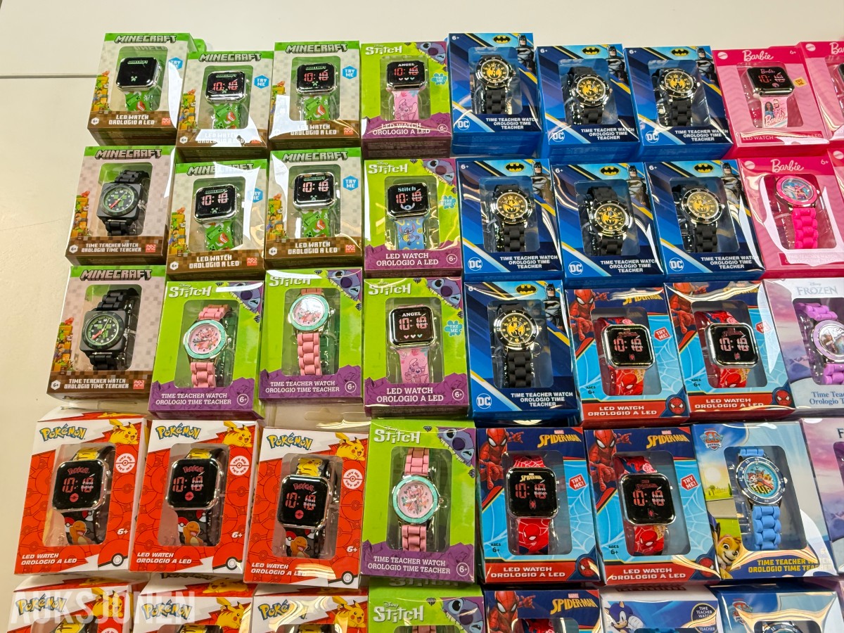 Stort parti barneklokker – Pokémon, Frozen, Spider-Man, Minecraft, Barbie
