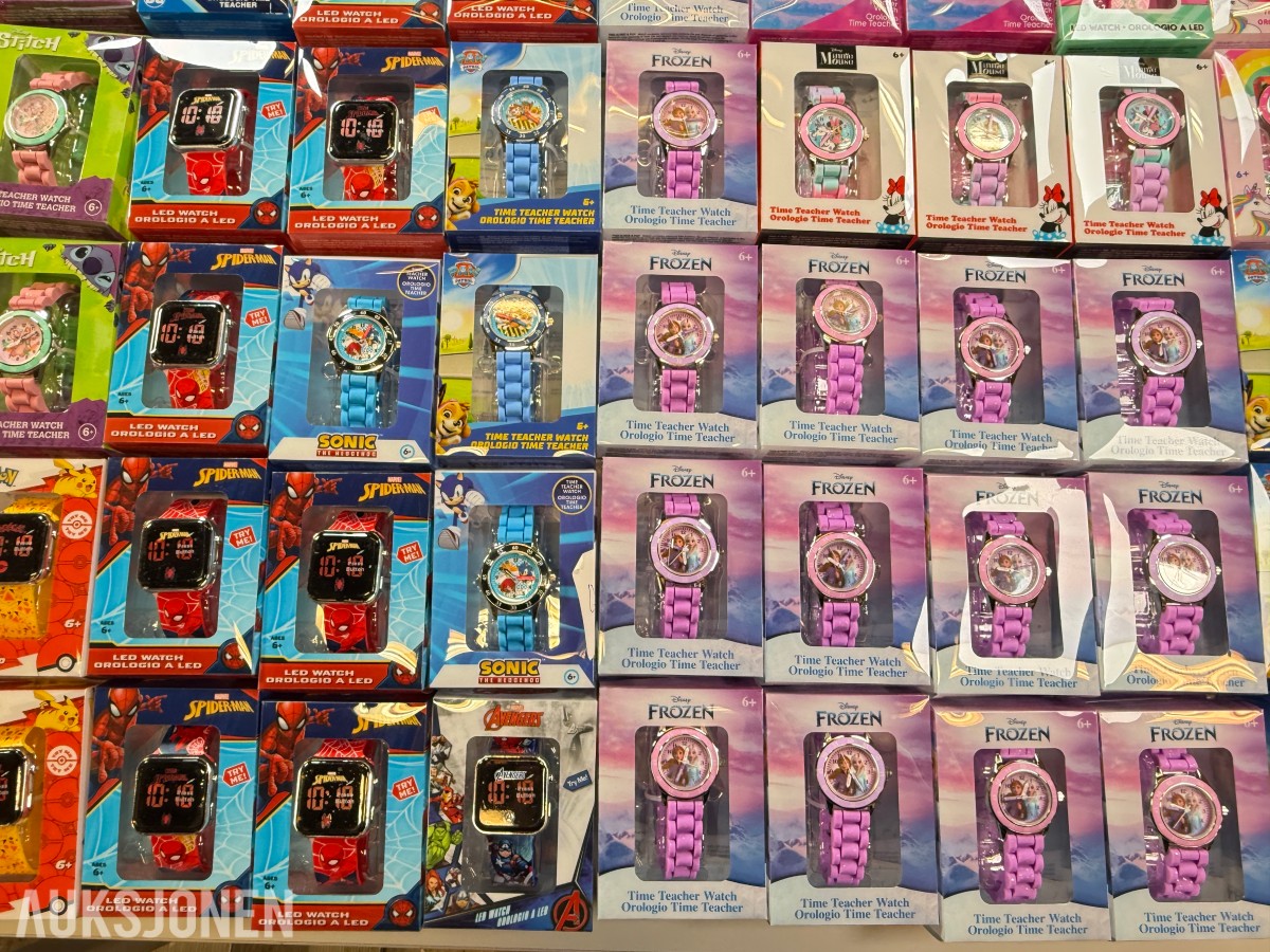 Stort parti barneklokker – Pokémon, Frozen, Spider-Man, Minecraft, Barbie
