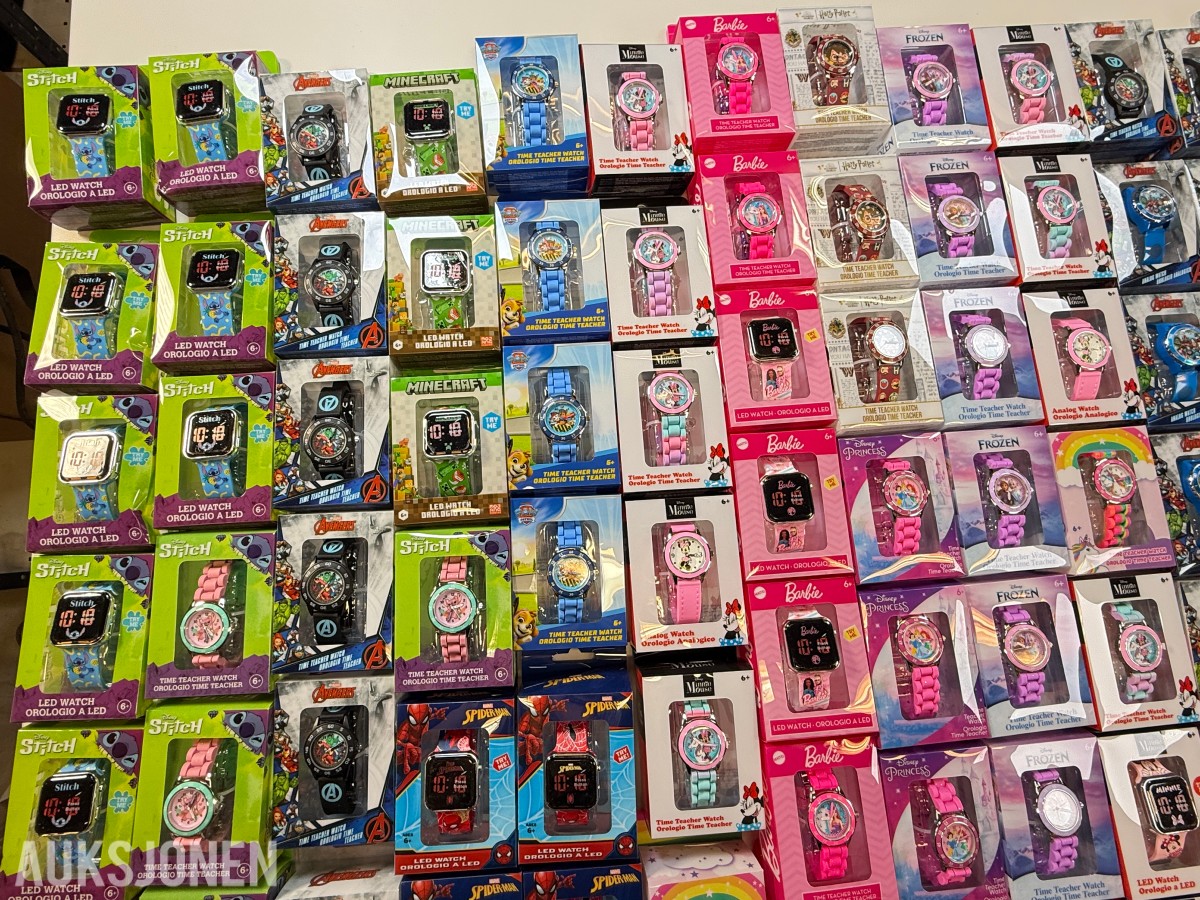 Stort parti barneklokker – Disney, Marvel, Minecraft, Sonic