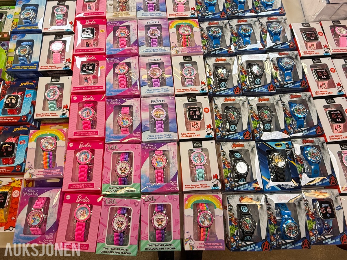 Stort parti barneklokker – Disney, Marvel, Minecraft, Sonic
