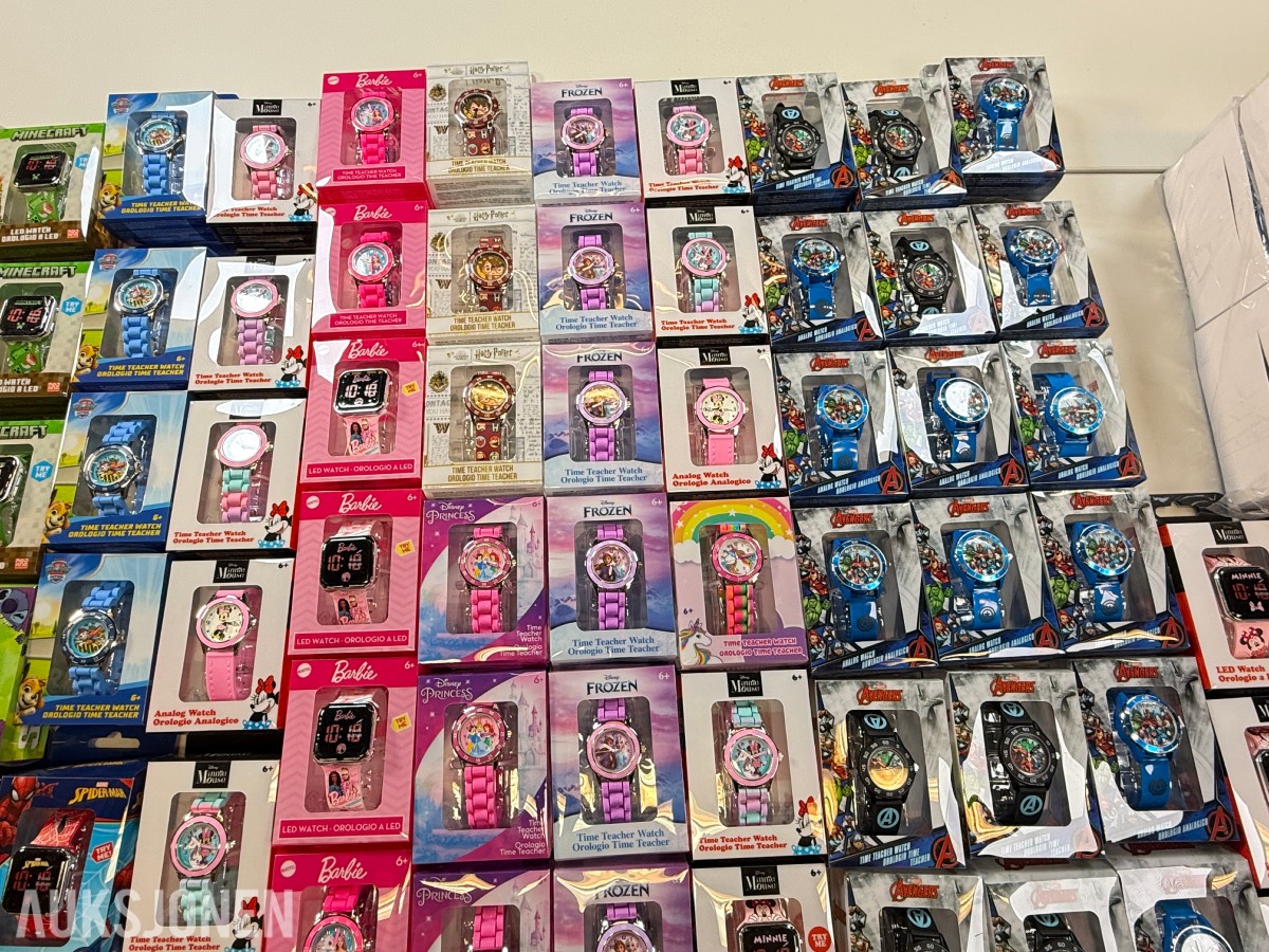 Stort parti barneklokker – Disney, Marvel, Minecraft, Sonic