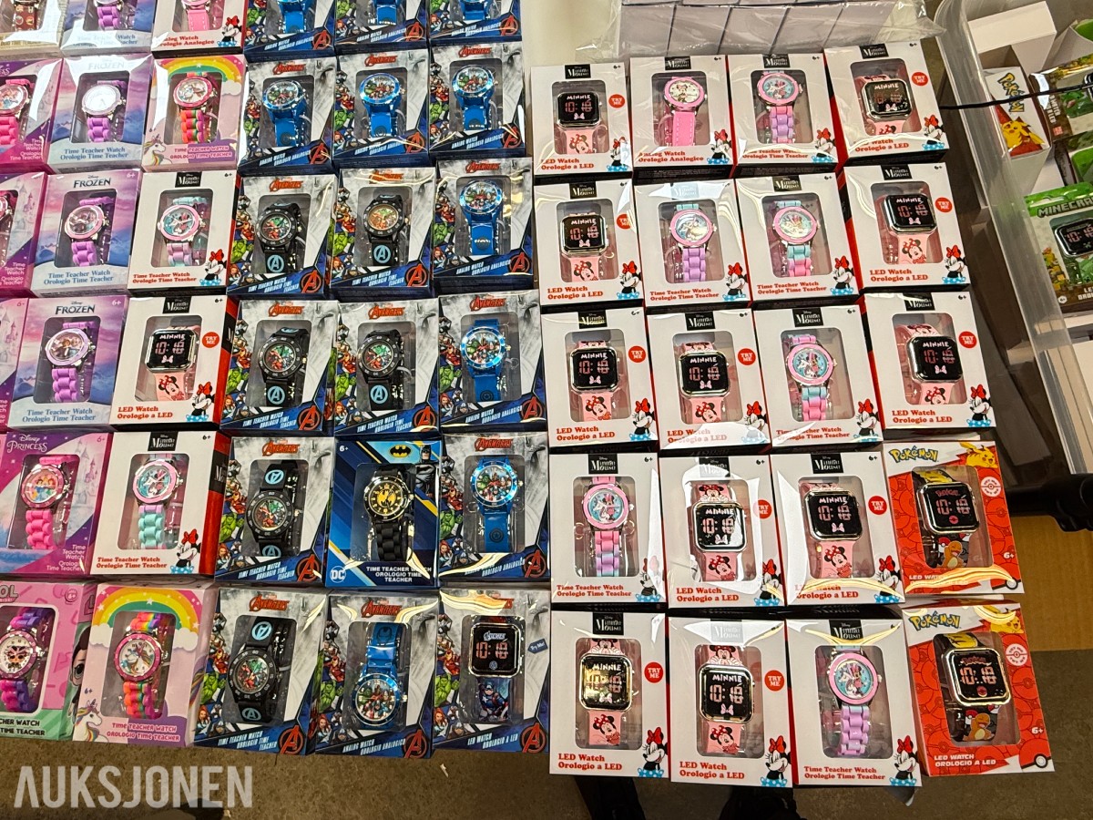 Stort parti barneklokker – Disney, Marvel, Minecraft, Sonic