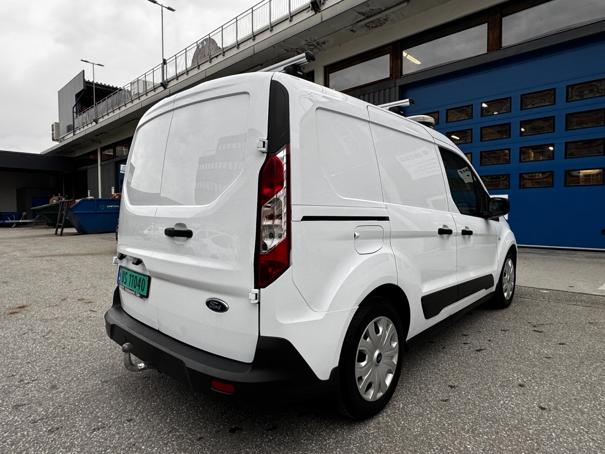 2018 Ford Transit Connect 230 L1 1,5 TDCi 100hk - Gått kun 46.035 km - 3 seter - Hengerfeste - Innredning - Historikk - EU ok til februar 2027