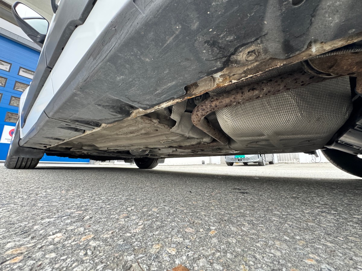 2018 Ford Transit Connect 230 L1 1,5 TDCi 100hk - Gått kun 46.035 km - 3 seter - Hengerfeste - Innredning - Historikk - EU ok til februar 2027