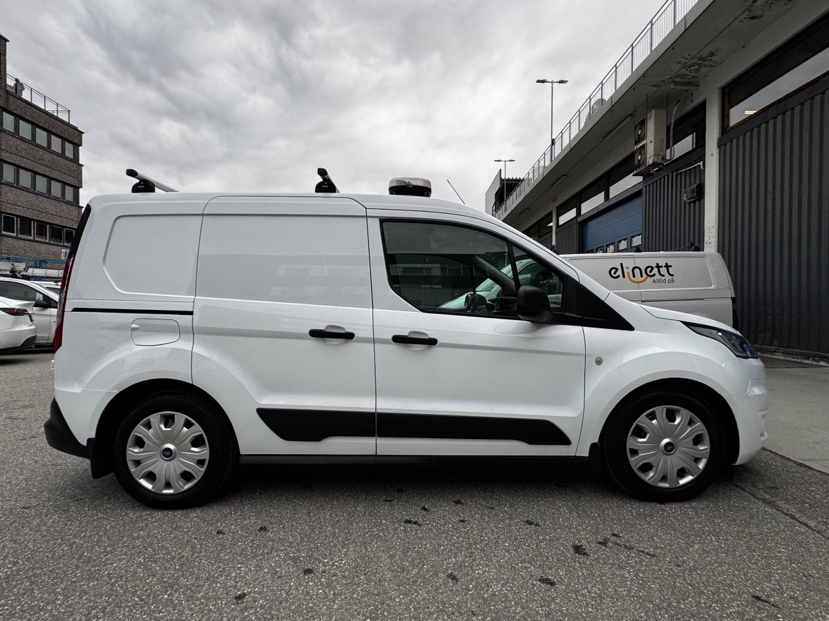 2018 Ford Transit Connect 230 L1 1,5 TDCi 100hk - Gått kun 46.035 km - 3 seter - Hengerfeste - Innredning - Historikk - EU ok til februar 2027