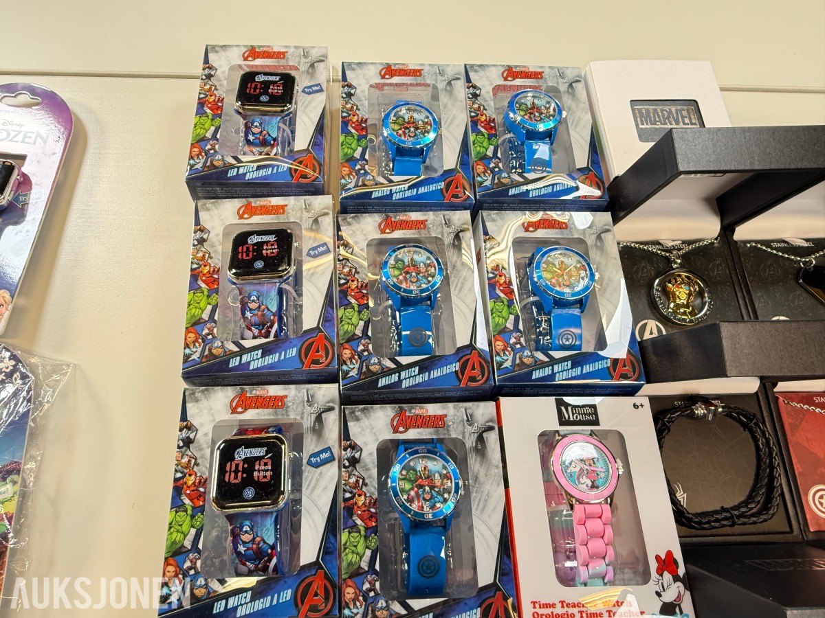 Parti med klokker og Marvel-smykker – ICE-Watch, Avengers, Barbie, Frozen