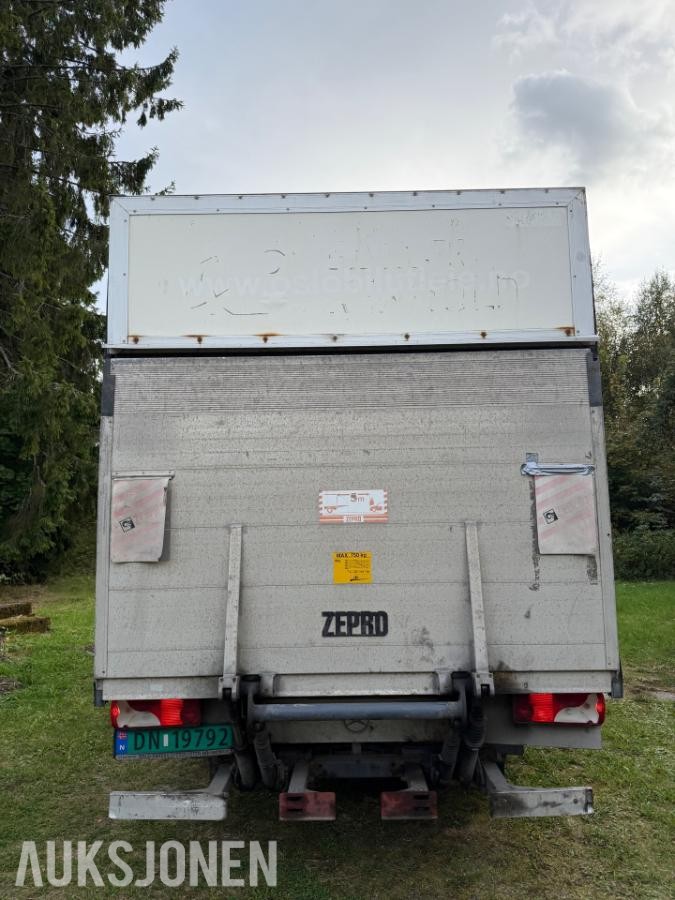 2009 Mercedes-Benz Sprinter 2.1 150hk med skap