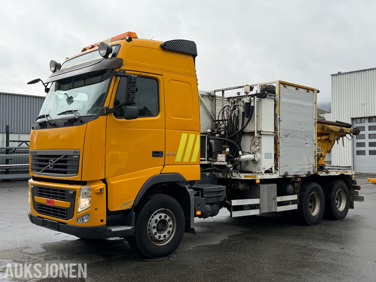 2012 Volvo FH540 lastebil med AMW stolperigg