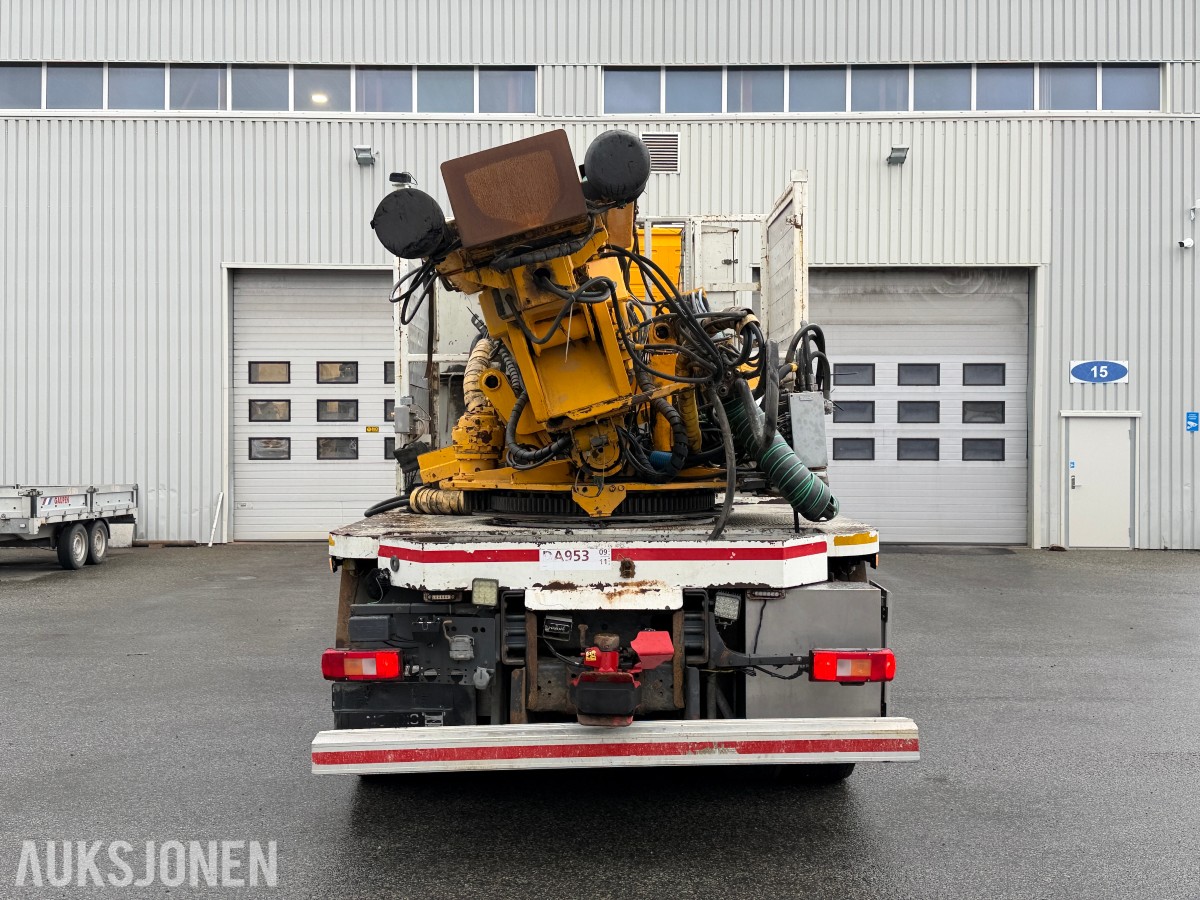 2012 Volvo FH540 lastebil med AMW stolperigg