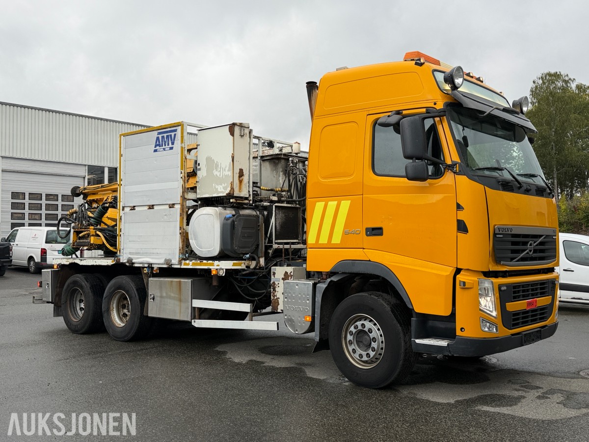 2012 Volvo FH540 lastebil med AMW stolperigg