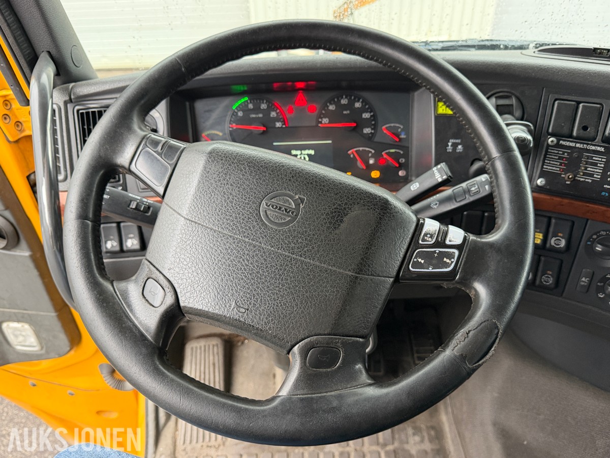 2012 Volvo FH540 lastebil med AMW stolperigg