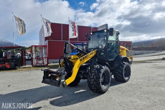2025 New Holland W80C Hjullaster - 70 timer bare demokjørt - Ålø hjullasterskuffe . Pallefgafler