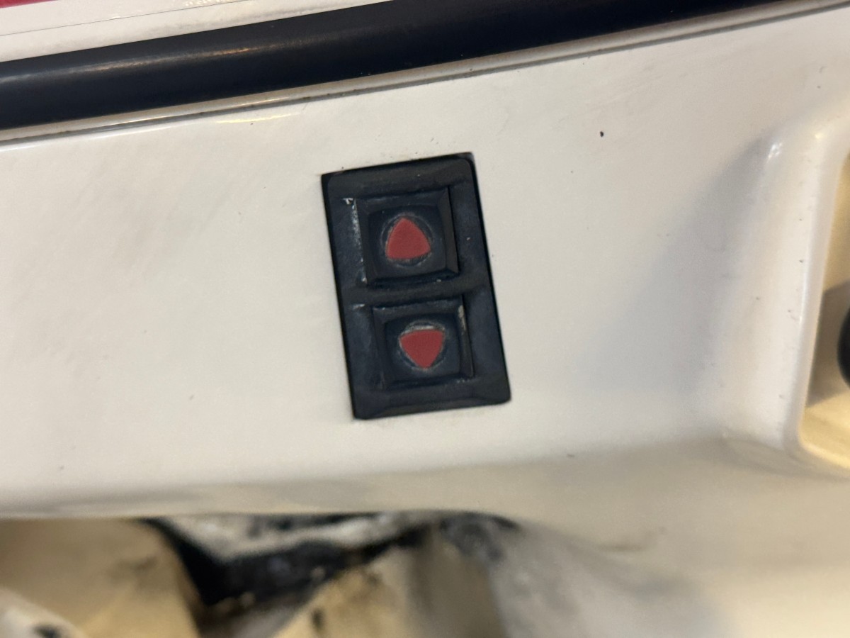 Zodiac YACHT LINE 470 DL RIB /m 75HK Evinrude med 2017 Tysse båthenger