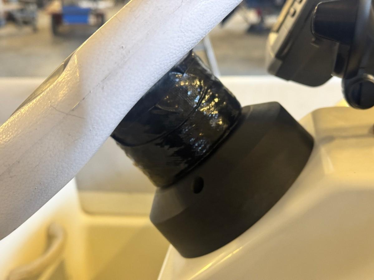 Zodiac YACHT LINE 470 DL RIB /m 75HK Evinrude med 2017 Tysse båthenger