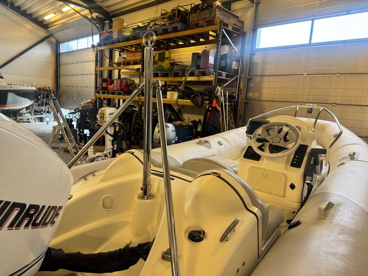 Zodiac YACHT LINE 470 DL RIB /m 75HK Evinrude med 2017 Tysse båthenger